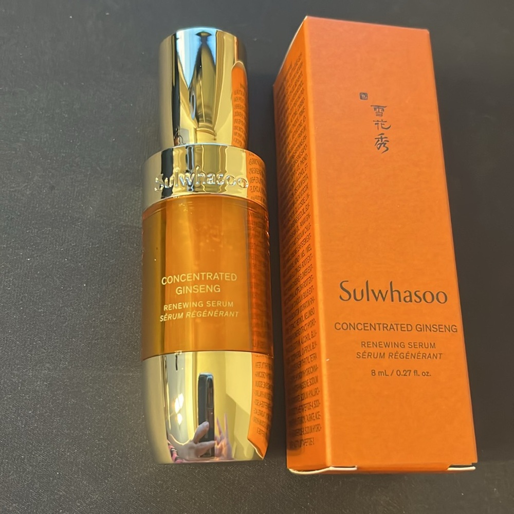 NWT Sulwhasoo Concentrated Ginseng Renewing Serum Mini (8 ml / .27 fl oz)